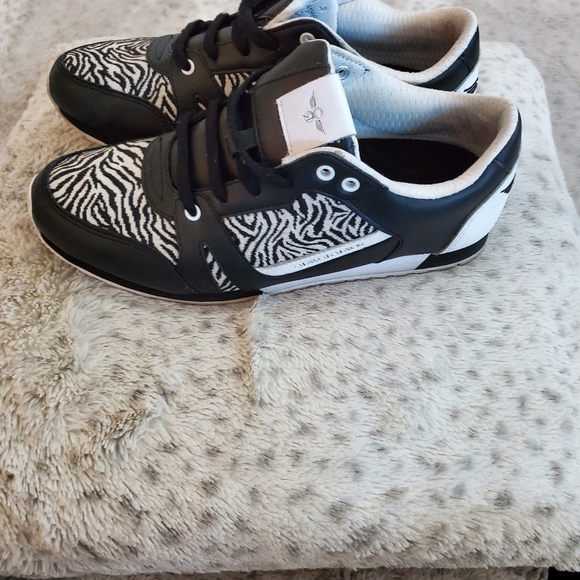 Mens Creative Reaction Sneakers - Picture 2 of 5